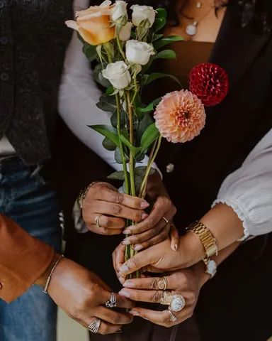 thrive_withmeg Instagram post about Bloom organizational update