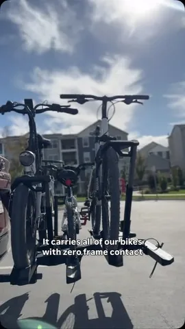 tiawiththefam Instagram post about Saris bike rack