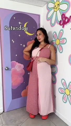 tiffyquake Instagram post about Maternity fashion