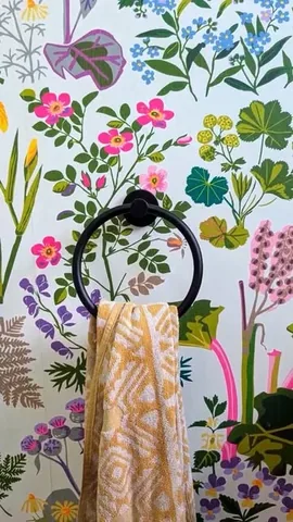 Fritha Quinn - Family Lifestyle & Travel Instagram post thumbnail
