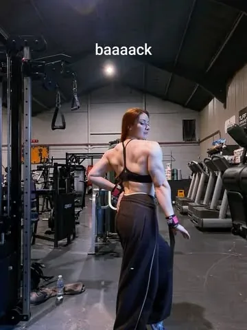 tildaselbyfit Instagram post about Training routine