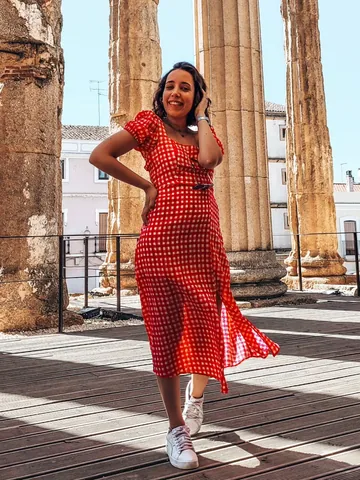 tili_travelers Instagram post about Aniversário da companheira