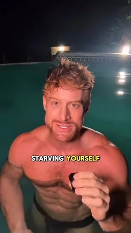 timjamesfit Instagram post about Bottoming meal timing rule