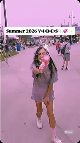 tiny_but_deadly Instagram post about Summer self expression