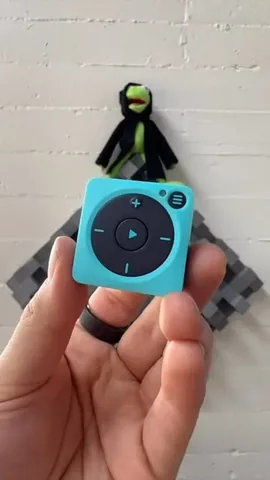 tldtoday Instagram post about Portable music devices