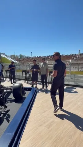 TOMAS LASO-ARGOS Instagram post thumbnail