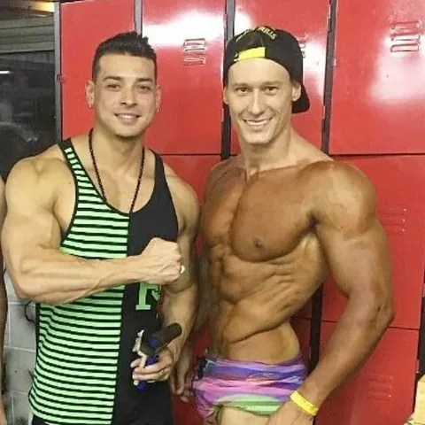 tonibodybuilder Instagram post about Fisiculturismo