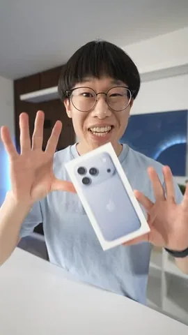 tonytechbytes Instagram post about IPhone 18 Pro unboxing