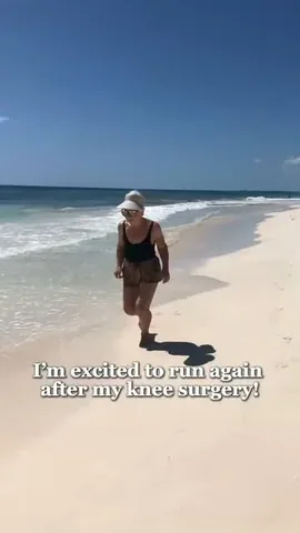 trainwithjoan Instagram post about Knee surgery recovery