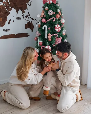 travelcatchers_ Instagram post about Natal em família