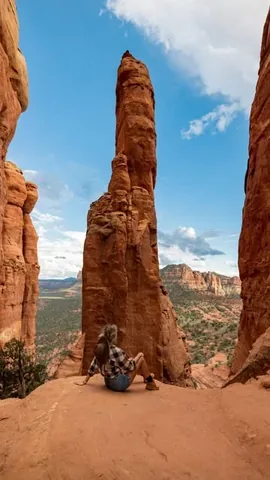 travelmonster.nl Instagram post about Sedona hiking experience