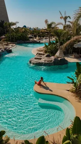 travelmonster.nl Instagram post about Luxury all inclusive resort review