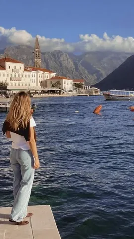 travelustbyus Instagram post about Montenegro travel recommendation