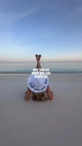 trendyheidi Instagram post about Beach travel