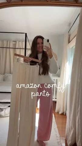 trendykenziee Instagram post about Fall transition fashion