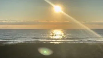 trendysocialite Instagram post about Sunrise