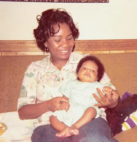 trendysocialite Instagram post about Mother's Day tribute
