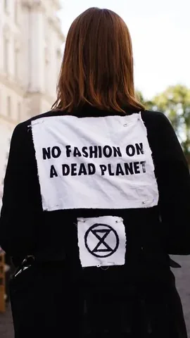 twinbrett Instagram post about Fast fashion media coverage