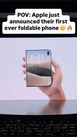 uravgconsumer Instagram post about Foldable iPhone