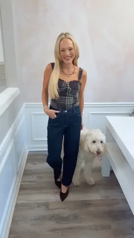 urban.blonde Instagram post about Fall fashion