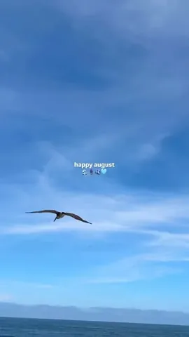 utterlymelanie Instagram post about Summer mood