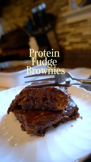 valentinalequeux Instagram post about Protein brownie recipe