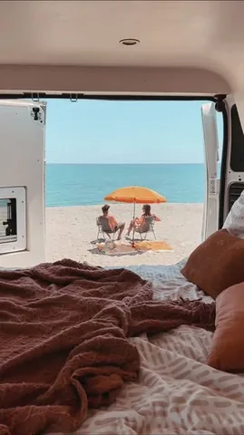 valeriandalex Instagram post about Unavailability joke