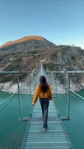 valeriandalex Instagram post about Outdoor travel
