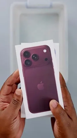 valorreviews Instagram post about ShareShopShip phone purchasing service