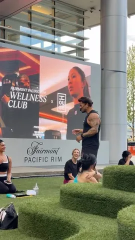 vanessalau.co Instagram post about Summer workout event