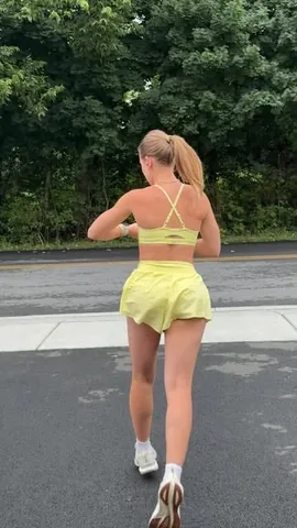 vanessamferraiolo Instagram post about Half marathon training