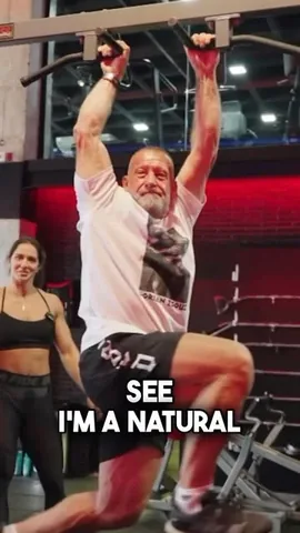 vladigalagan Instagram post about Shoulder warm up