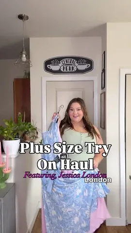 voluptuousleah Instagram post about Plus size dress try on