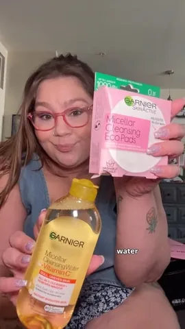 voluptuousleah Instagram post about Skincare product unboxing