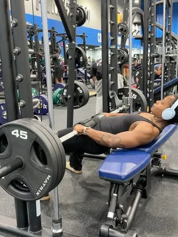 vytamin_c Instagram post about Full body workout