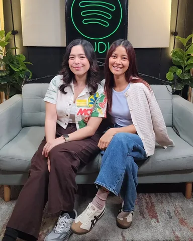 wakeupwithjimandsaab Instagram post about Emotional responses to news
