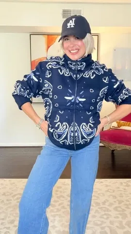 wandalovessharing Instagram post about Amazon bandana sweater