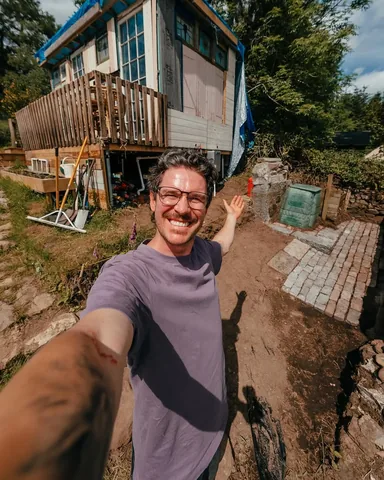 wearekingingit Instagram post about Garden renovation