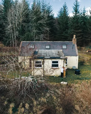 wearekingingit Instagram post about Home renovation