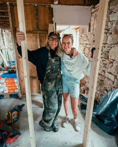 wearekingingit Instagram post about Interior construction