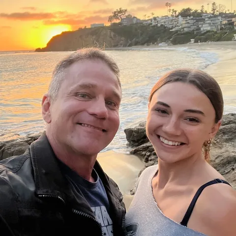 wearethedavises Instagram post about Family relationship
