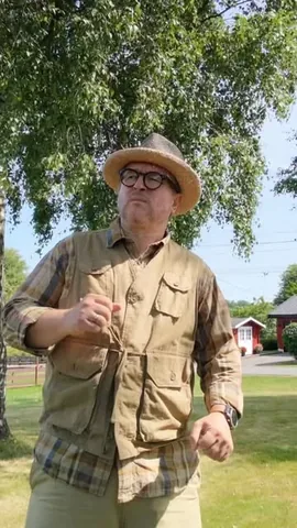 welldresseddad Instagram post about Seasonal fashion humour