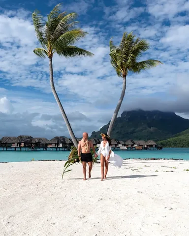 weloveourlife Instagram post about Bora Bora vacation