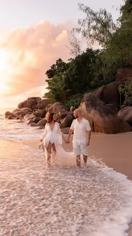 weloveourlife Instagram post about Seychelles travel