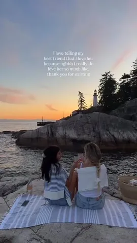 whitneyjco Instagram post about Best friend appreciation