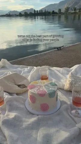 whitneyjco Instagram post about Long distance friendship tradition