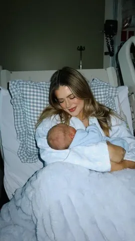 whitneyysimmons Instagram post about Motherhood