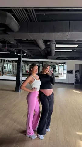 whitneyysimmons Instagram post about Fitness apparel