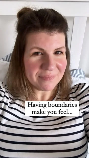 wholeheartedlylaura Instagram post about Boundaries in life and business