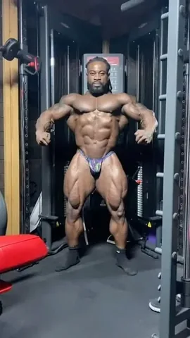 william_bonac Instagram post about Bodybuilding posing practice